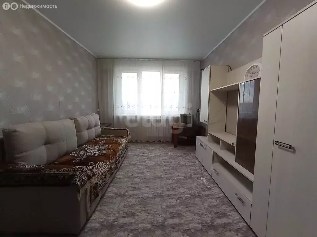 3-комнатная квартира: Энгельс, проспект Строителей, 9 (56.6 м) - Фото 0