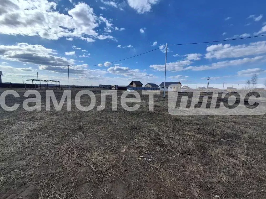 Участок в Саха (Якутия), Жатай городской округ, Жатай рп ул. Имени ... - Фото 0