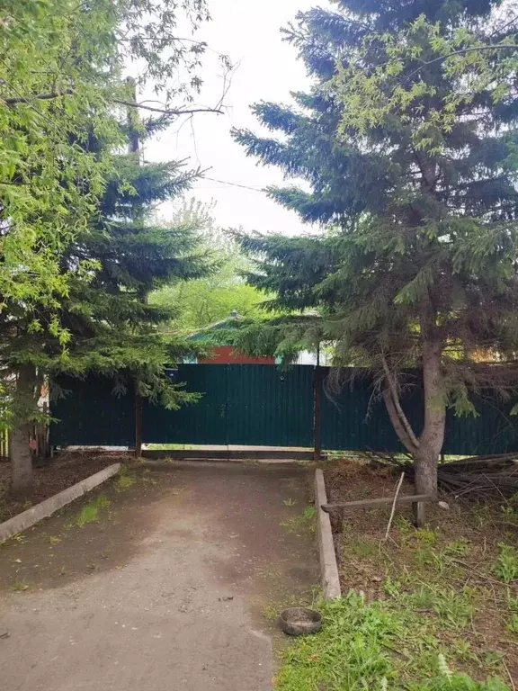 Дом в Омская область, Марьяновский район, пос. Конезаводский ... - Фото 1