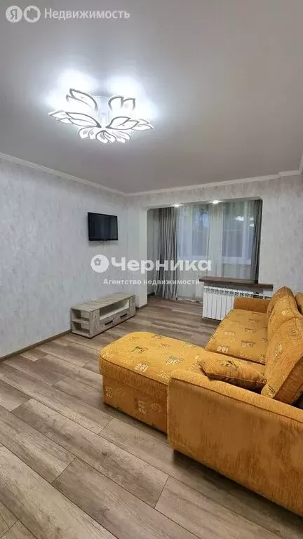 2-комнатная квартира: Пятигорск, улица Аллея Строителей, 4 (60 м) - Фото 1