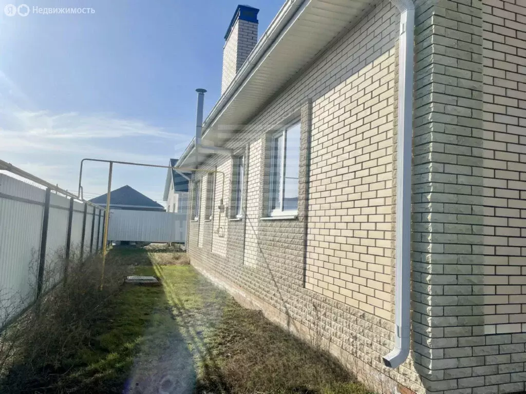 Дом в Неклиновский район, село Новобессергеневка (140 м) - Фото 2