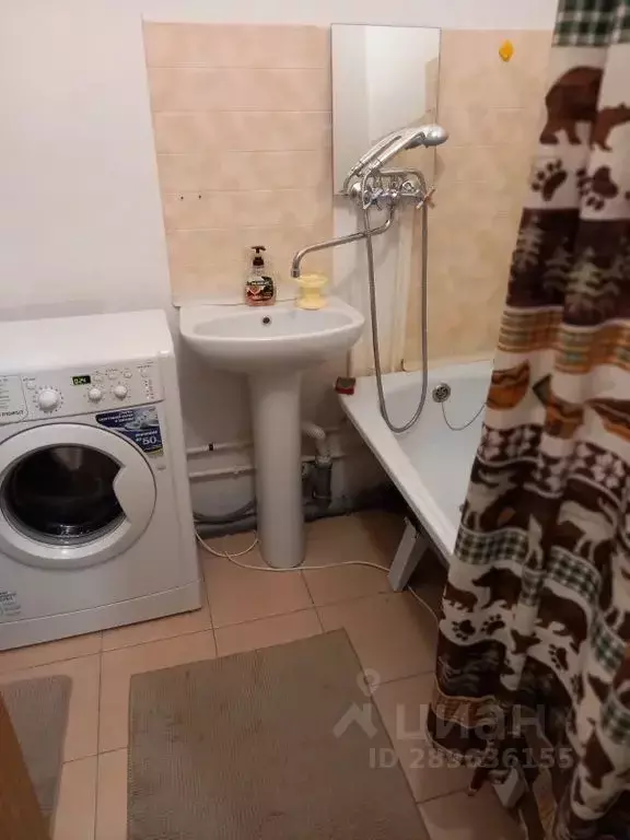 1-к кв. Волгоградская область, Волгоград ул. Маршала Воронова, 24 ... - Фото 0