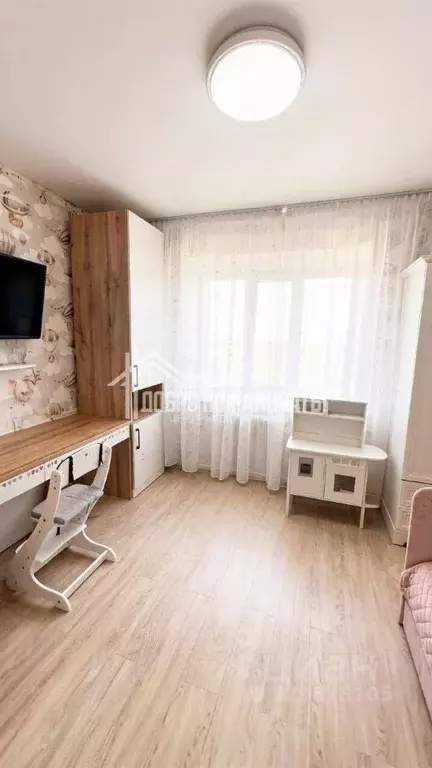 3-к кв. Хакасия, Черногорск ул. Генерала Тихонова, 6Бк1 (80.9 м) - Фото 2