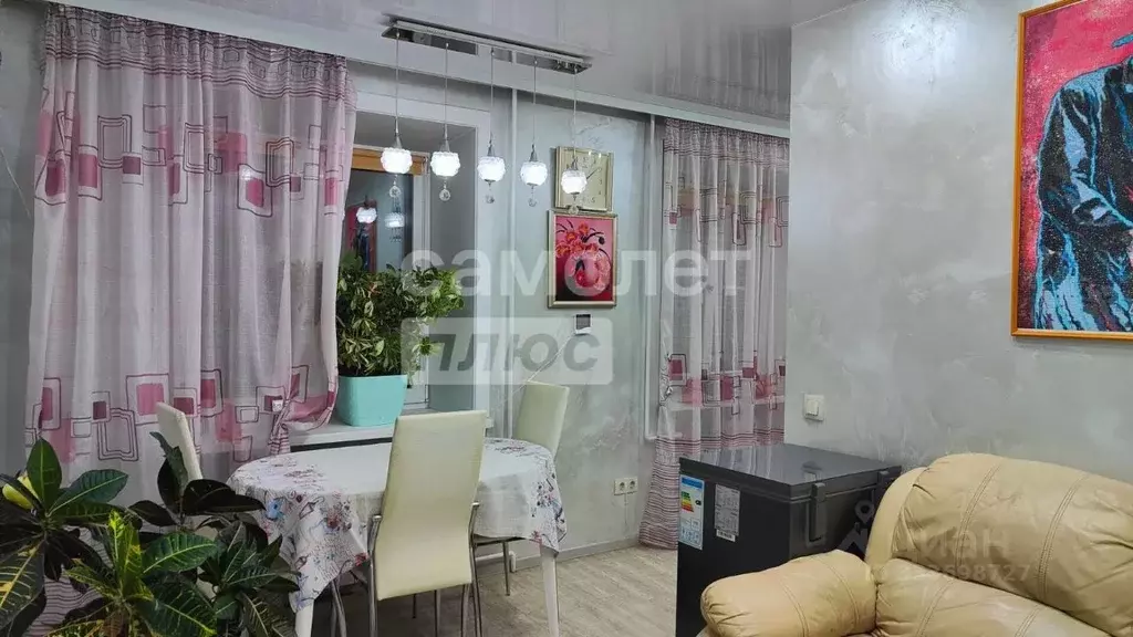 3-к кв. Иркутская область, Иркутск Юбилейный мкр, 93 (57.0 м) - Фото 1