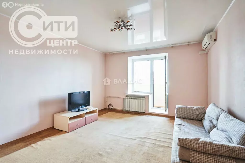 2-комнатная квартира: Воронеж, Ипподромная улица, 2А (61.5 м) - Фото 1