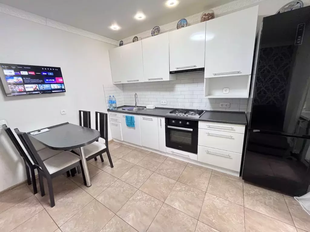 1-к кв. Татарстан, Казань ул. Салиха Батыева, 9 (49.0 м) - Фото 1