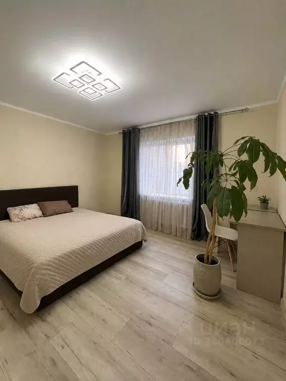 3-к кв. Брянская область, Брянск ул. Крахмалева, 47 (101.7 м) - Фото 2