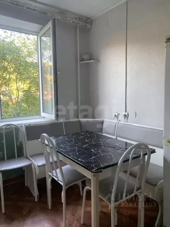 2-к кв. Адыгея, Майкоп ул. Михайлова, 1А (51.2 м) - Фото 1