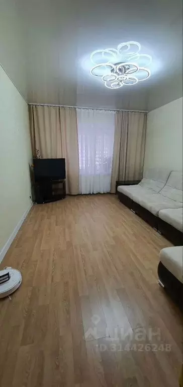 3-к кв. Белгородская область, Старый Оскол Степной мкр, 26 (80.0 м) - Фото 2