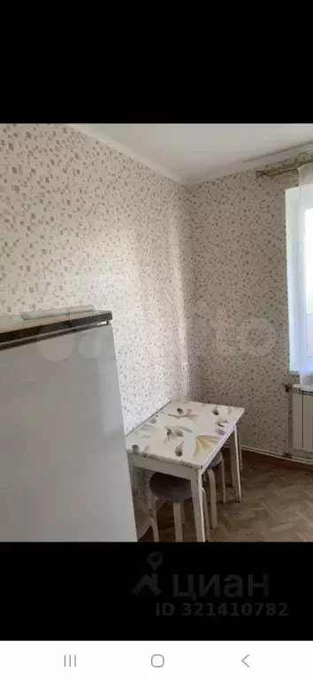 3-к кв. Белгородская область, Белгород ул. Есенина, 46 (77.0 м) - Фото 1