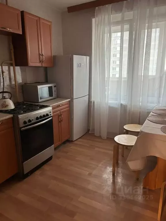 3-к кв. Москва ул. Бутлерова, 38К3 (65.0 м) - Фото 1