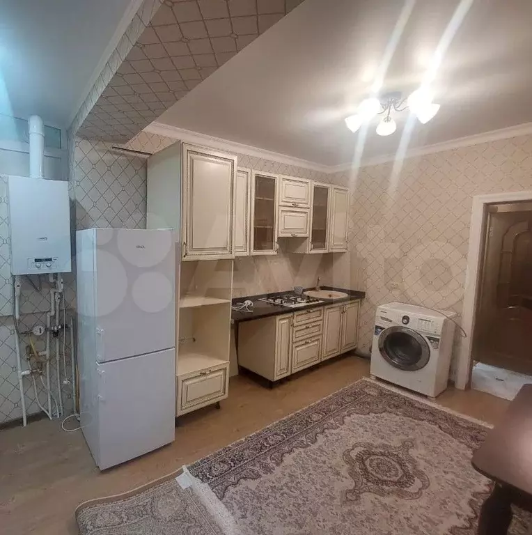 1-к. квартира, 40 м, 5/5 эт. - Фото 0