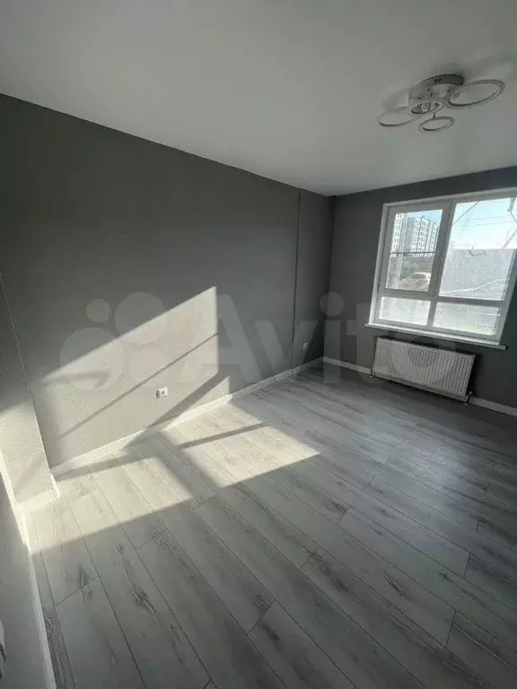 1-к. квартира, 40 м, 2/10 эт. - Фото 1
