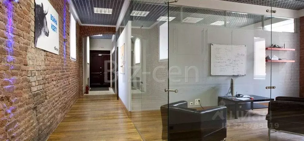 Офис в Санкт-Петербург ул. Якубовича, 24 (302 м) - Фото 2