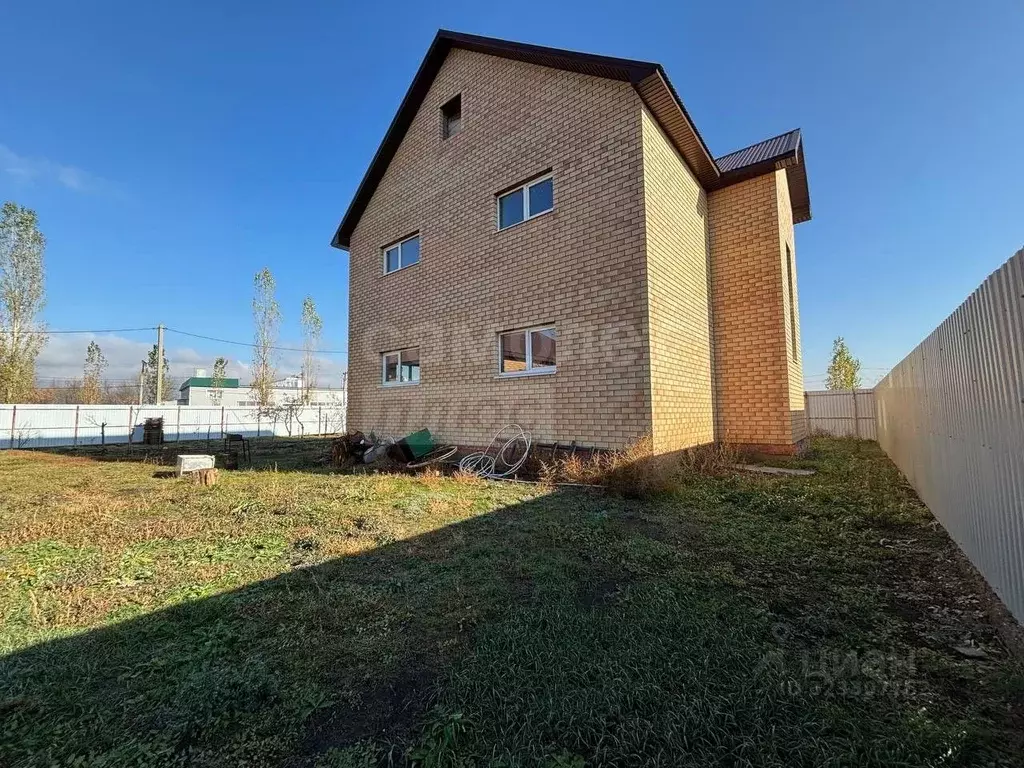 Дом в Оренбургская область, Оренбургский район, с. Южный урал ул. ... - Фото 2