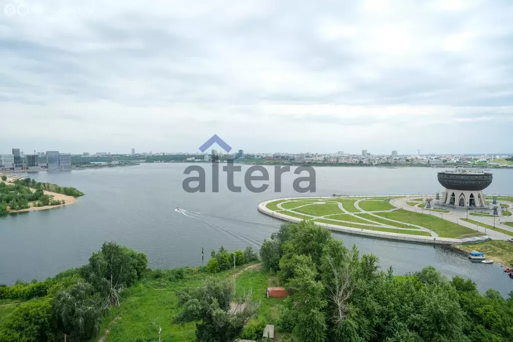 3-комнатная квартира: Казань, улица Сибгата Хакима, 7 (63.6 м) - Фото 0
