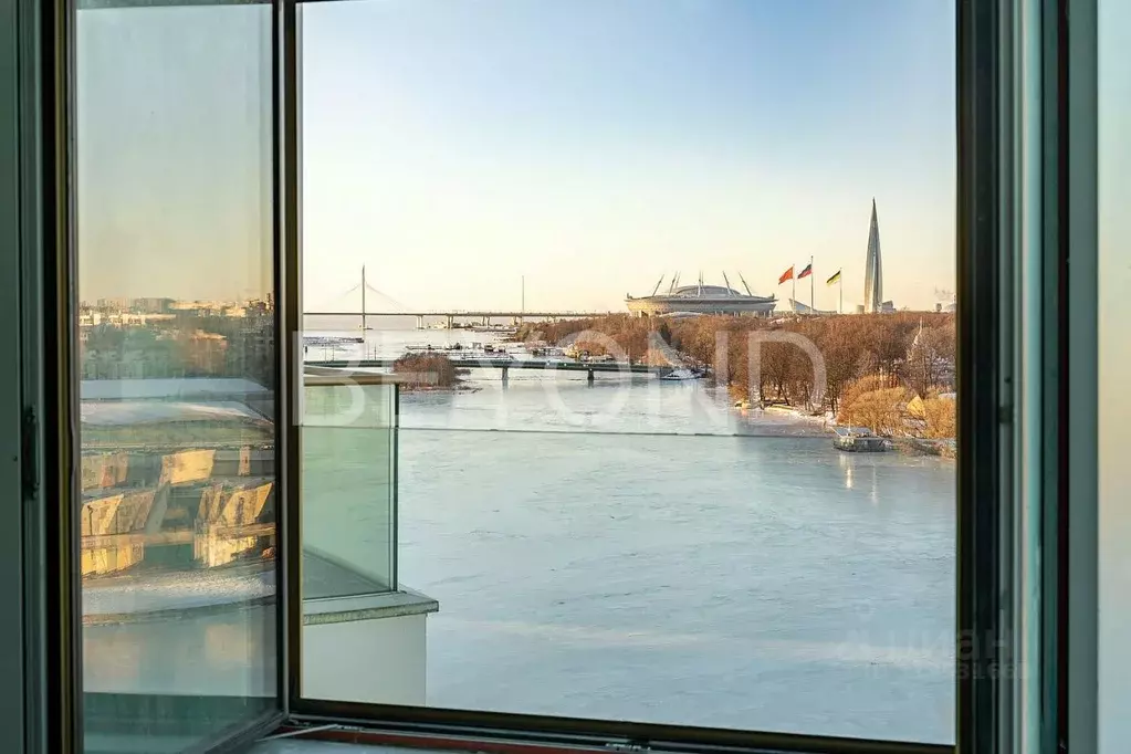 5-к кв. Санкт-Петербург Ждановская ул., 45 (258.1 м) - Фото 0
