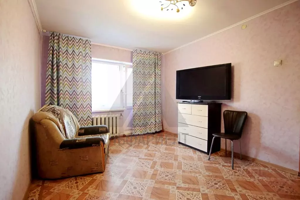 3-к кв. Омская область, Омск пос. Биофабрика, 22 (60.0 м) - Фото 1