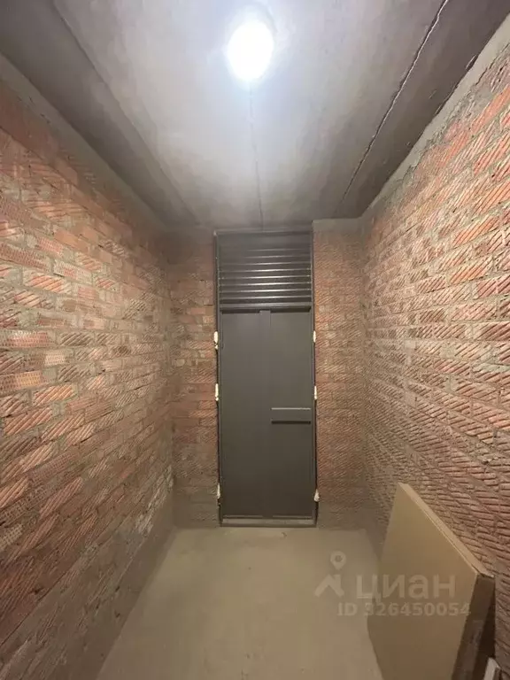 Гараж в Новосибирская область, Новосибирский район, Краснообск рп, 7-й ... - Фото 2