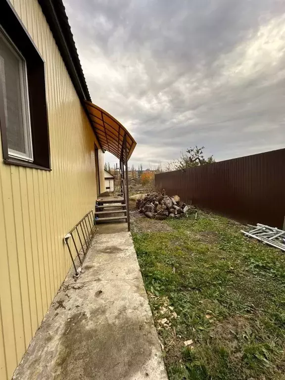 Дом в Саратовская область, Петровск ул. Чернышевского, 88 (136 м) - Фото 2