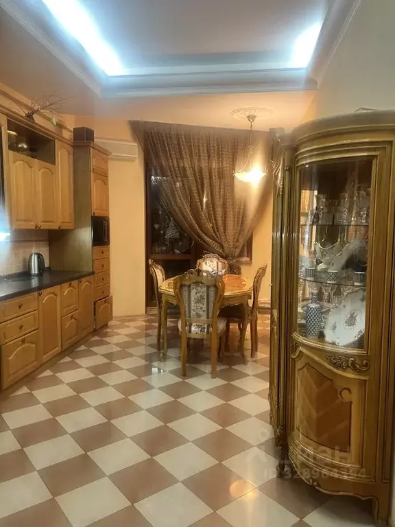 5-к кв. Москва 2-я Владимирская ул., 8К1 (180.0 м) - Фото 1