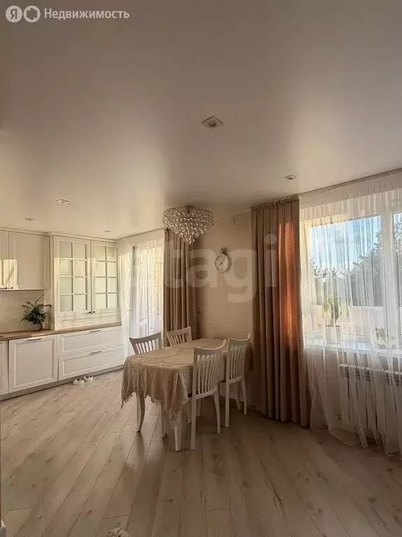 2-комнатная квартира: Сарапул, Электрозаводская улица, 6Д (82.1 м) - Фото 2