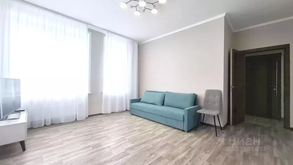 2-к кв. Пермский край, Пермь ул. Революции, 24 (60.1 м) - Фото 1