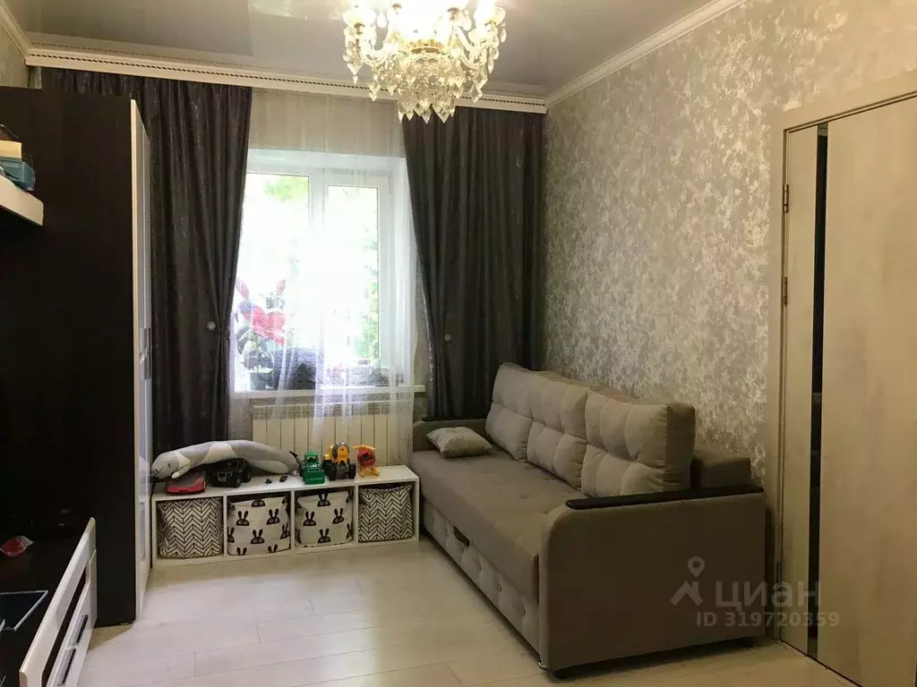 2-к кв. Ставропольский край, Кисловодск ул. 8 Марта (36.0 м) - Фото 0