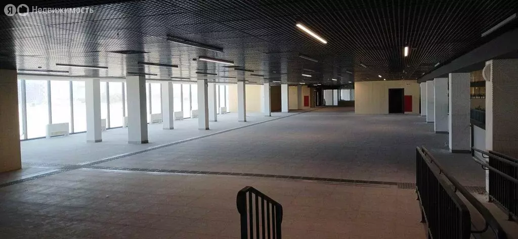 Торговая площадь (773 м) - Фото 2