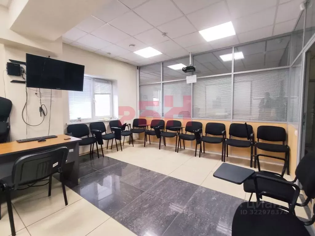 Помещение свободного назначения в Челябинская область, Челябинск ... - Фото 1