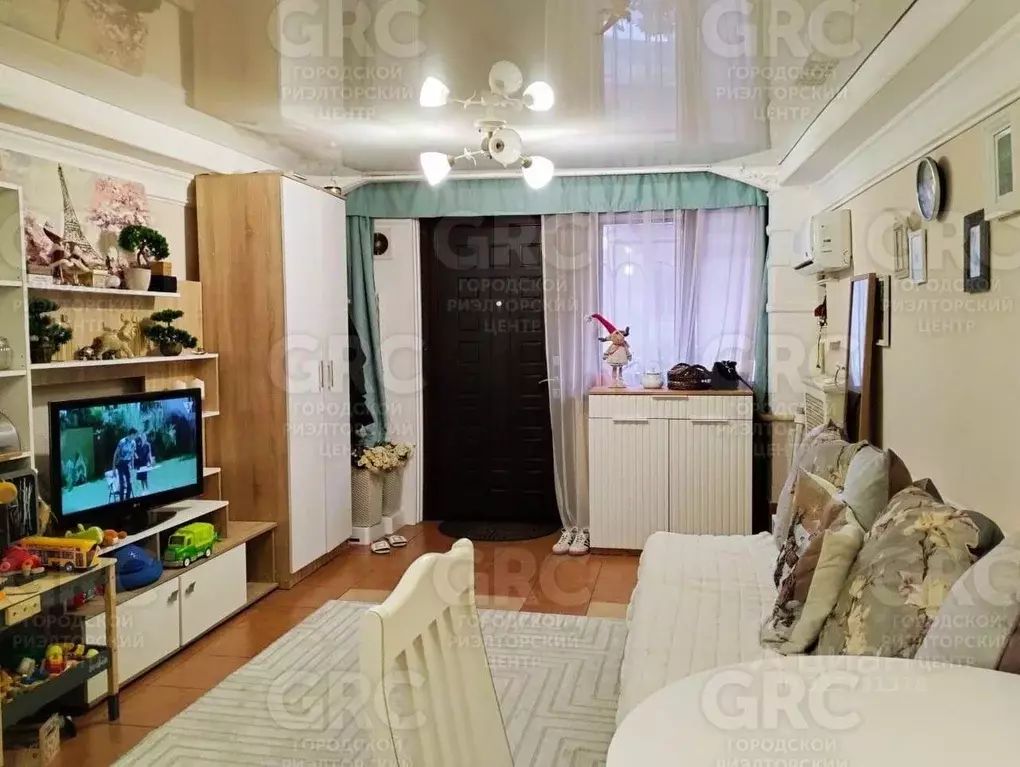 Гараж в Краснодарский край, Сочи ул. Яна Фабрициуса, 2/36Ас18 (266 м) - Фото 1