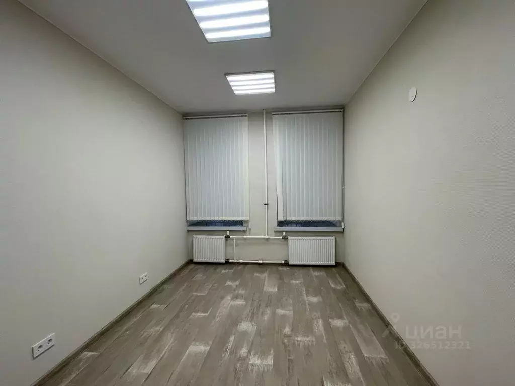 Помещение свободного назначения в Санкт-Петербург ул. Льва Толстого, 7 ... - Фото 1