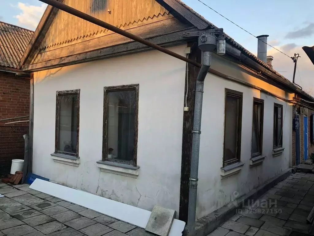 Дом в Краснодарский край, Краснодар ул. Каляева, 40 (30 м) - Фото 1