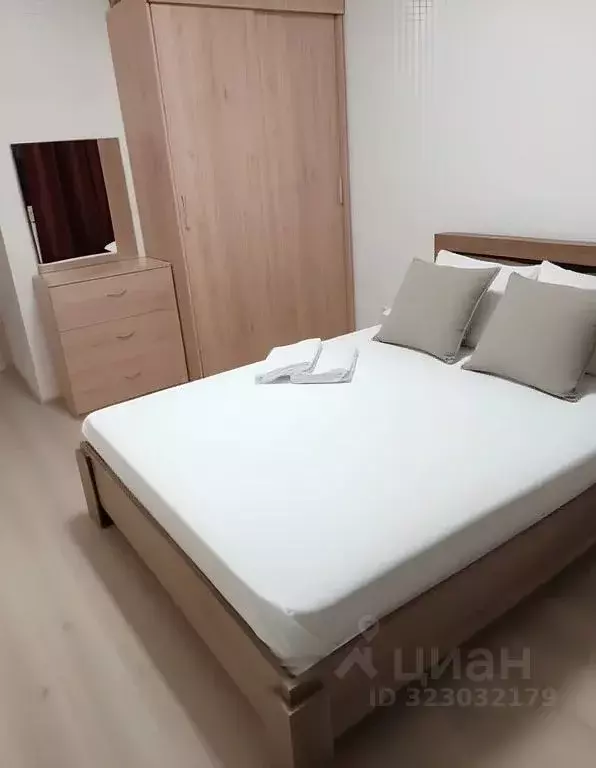 Студия Свердловская область, Екатеринбург ул. Советская, 64/2 (40.0 м) - Фото 0