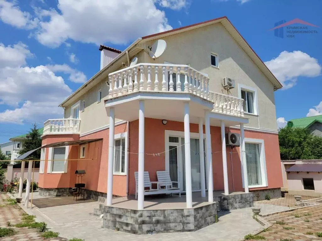 Дом в Крым, Евпатория ул. Кленовая, 6 (230 м) - Фото 0
