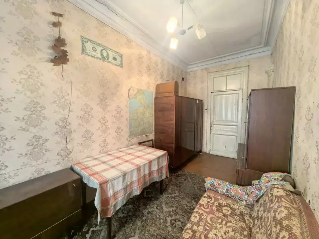 Комната Санкт-Петербург 10-я Васильевского острова линия, 23 (13.3 м) - Фото 2