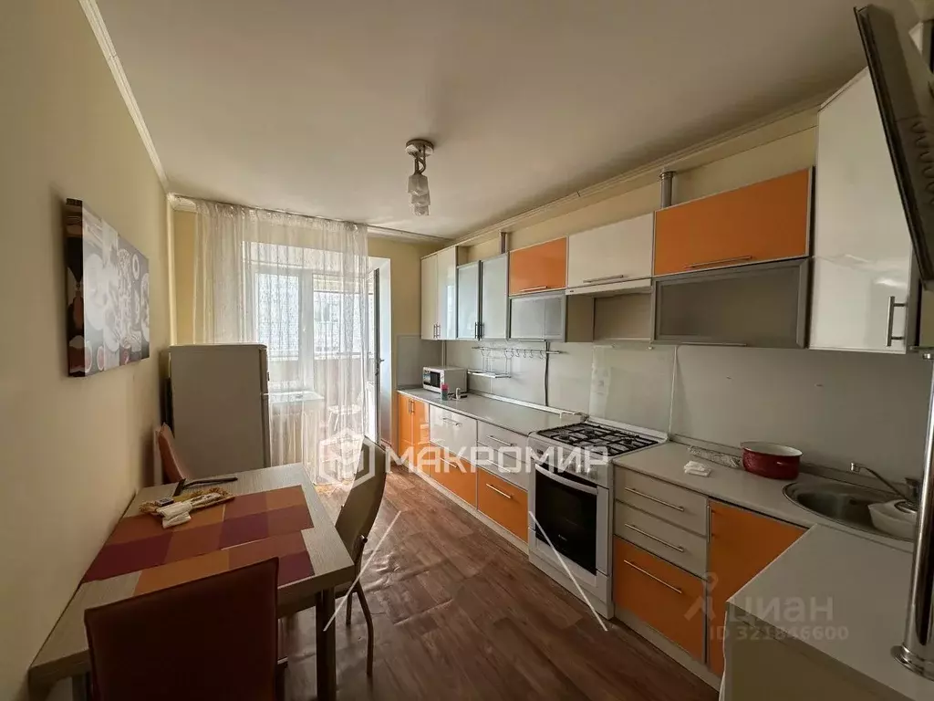 2-к кв. Брянская область, Брянск Советская ул., 95 (56.5 м) - Фото 1