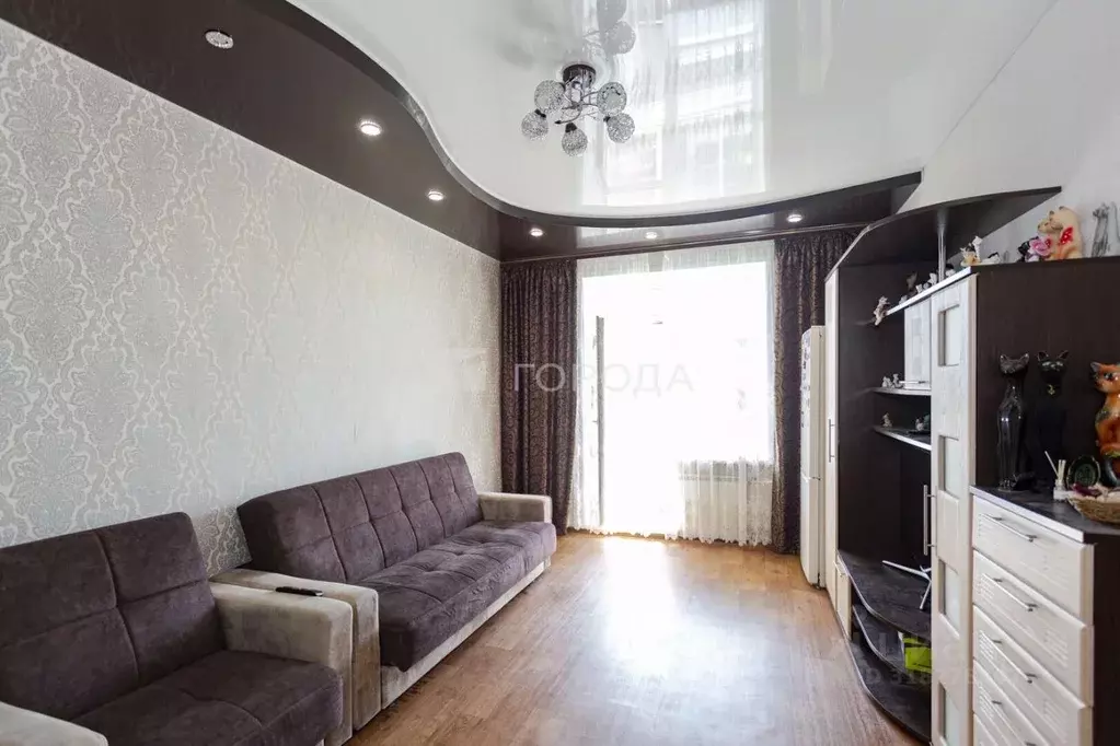 3-к кв. Кемеровская область, Новокузнецк ул. Метелкина, 1 (74.1 м) - Фото 1