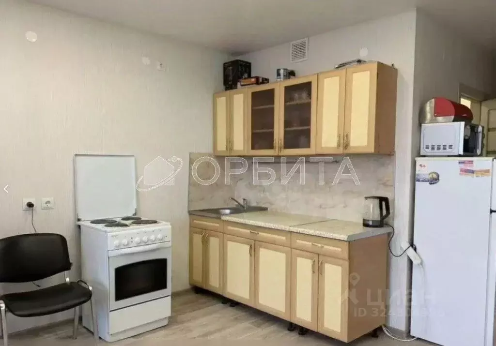 Студия Тюменская область, Тюмень ул. Тимофея Чаркова, 28 (25.0 м) - Фото 2