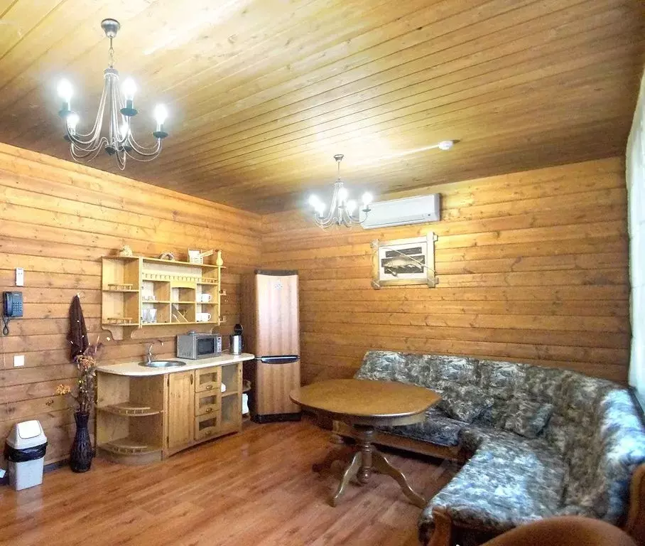 Дом в Астраханская область, Камызякский район, с. Гандурино  (340 м) - Фото 2