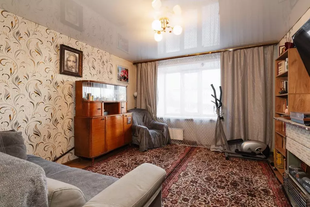 3-к кв. Кемеровская область, Прокопьевск ул. Макаренко, 7А (60.0 м) - Фото 1