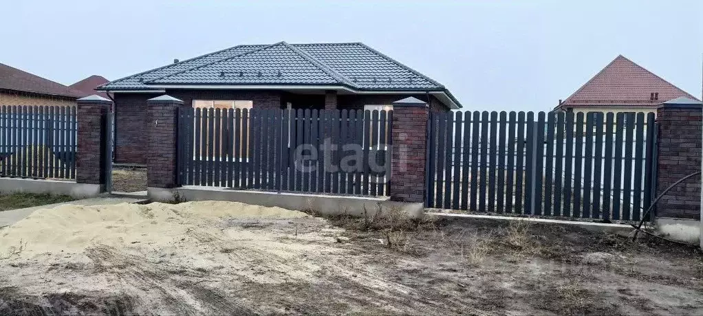 Дом в Белгородская область, Старый Оскол ул. Григорьевская, 17 (140 м) - Фото 0