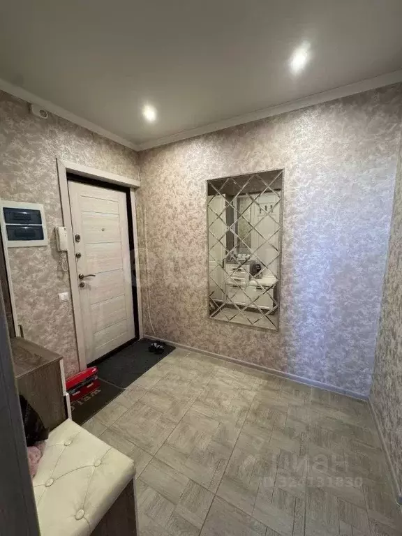 4-к кв. Белгородская область, Шебекино Железнодорожная ул., 5 (72.0 м) - Фото 1