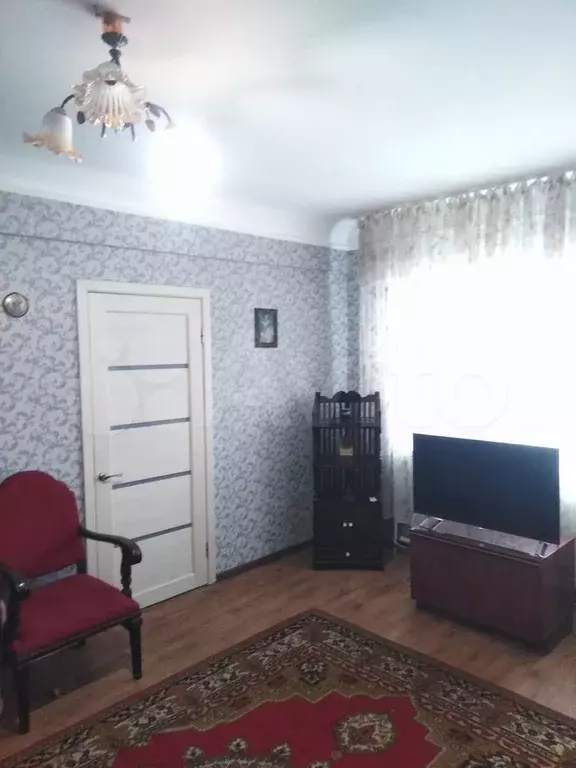 2-к. квартира, 42 м, 1/2 эт. - Фото 0