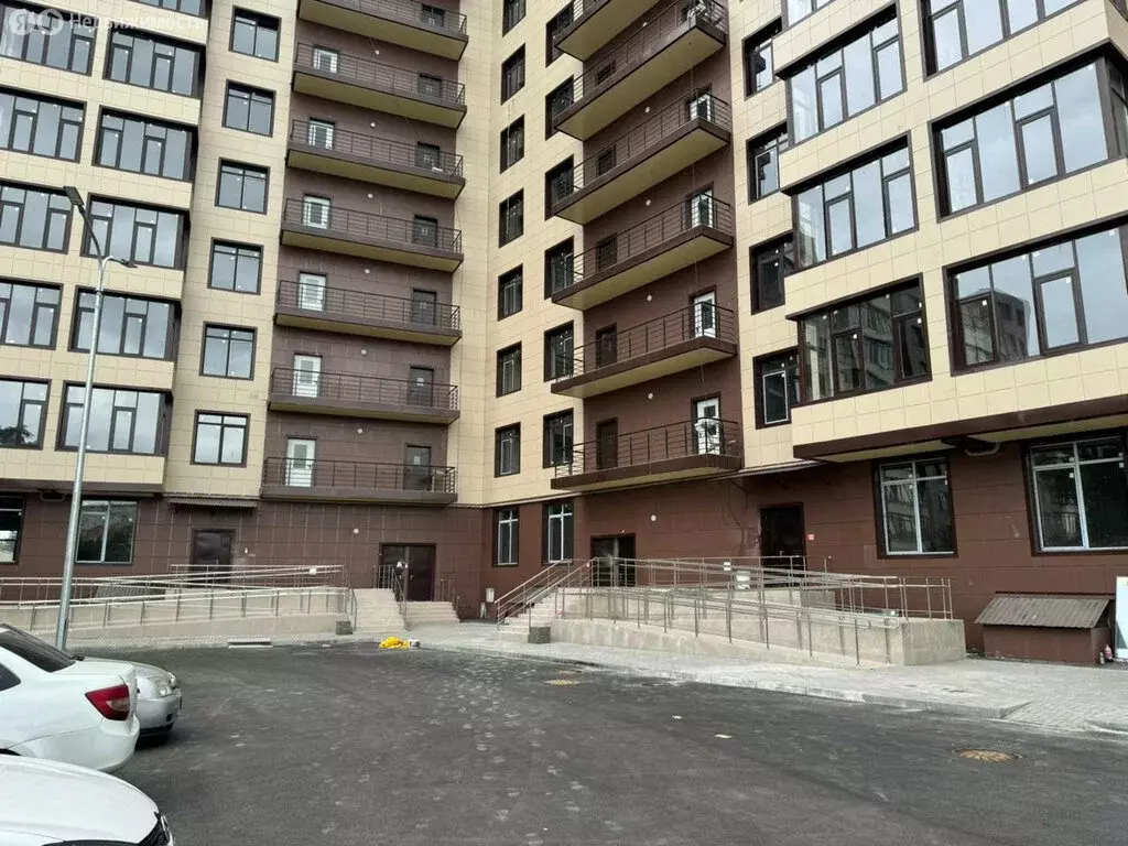 Квартира-студия: Владикавказ, улица Тогоева, 22 (245 м) - Фото 0