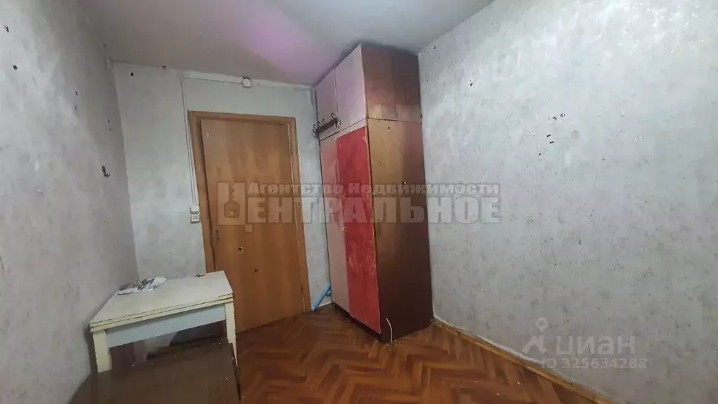 Комната Смоленская область, Смоленск ул. Нахимова, 8 (10.0 м) - Фото 2