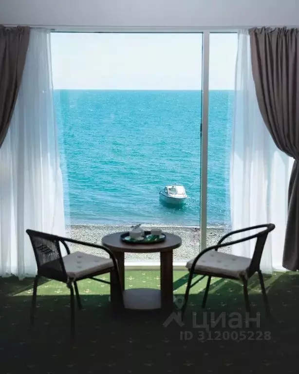 Комната Краснодарский край, Сочи Якорная Щель мкр, ул. Ейская, 9 - Фото 1