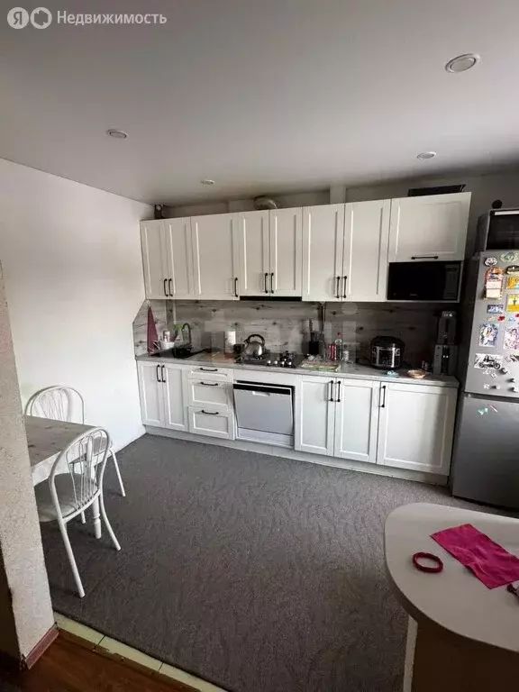 3-комнатная квартира: Майма, Подгорная улица, 28 (80 м) - Фото 1