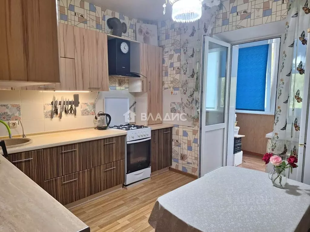 2-к кв. Калужская область, Калуга бул. Солнечный, 4к2 (57.7 м) - Фото 0