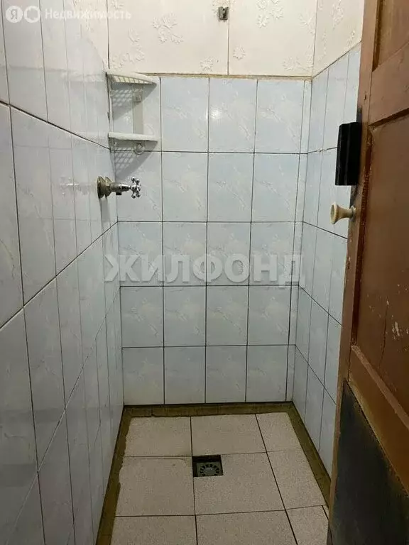 1к в -комнатной квартире ( м) - Фото 0